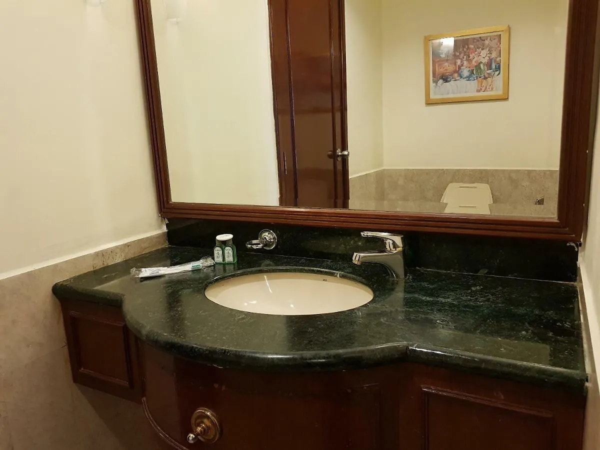 New Town Suite At Times Square كوالالمبور 0*,